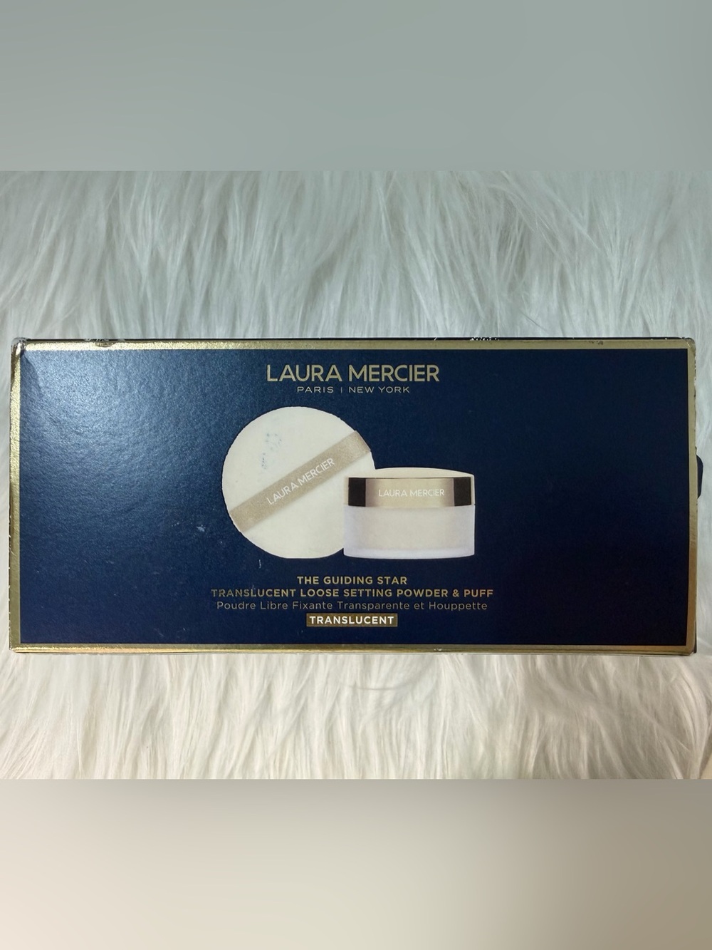 Laura Mercier Translucent Loose Setting Powder with Puff - Limited Edition Set - Picture 4 of 5